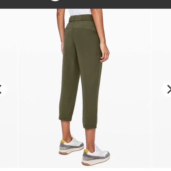 Lululemon On The Fly Crop 23” in Dark Olive - Picture 2 of 13